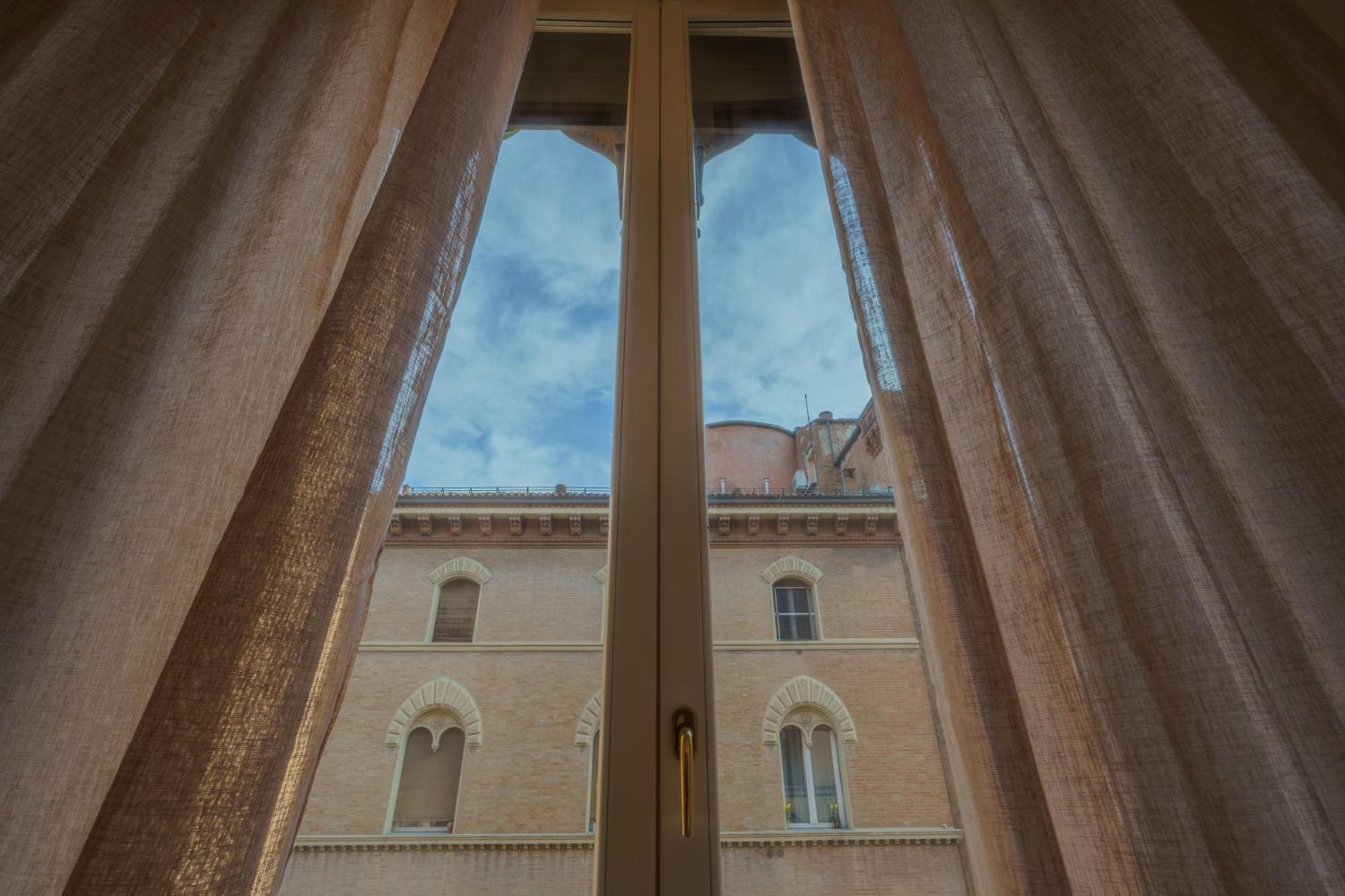 Suite In The Center Of Bologne Extérieur photo